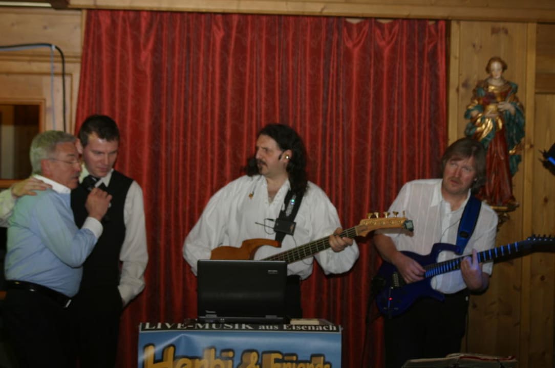 Live-Musik und Jekami Hotel Jerzner Hof