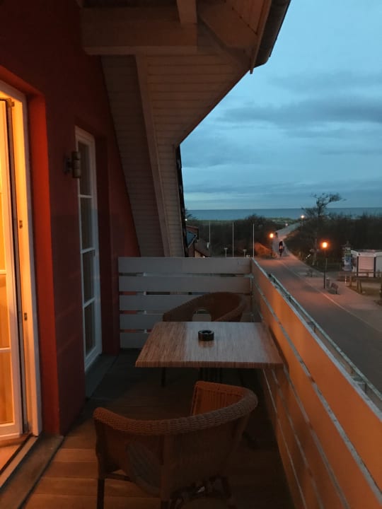 Balkon mit Blick zur Ostsee Strandhotel Deichgraf
