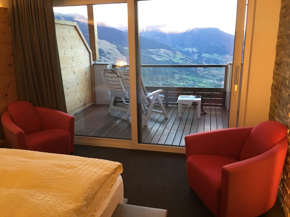 Schlafzimmer mit Weitblick Hotel Kastellatz