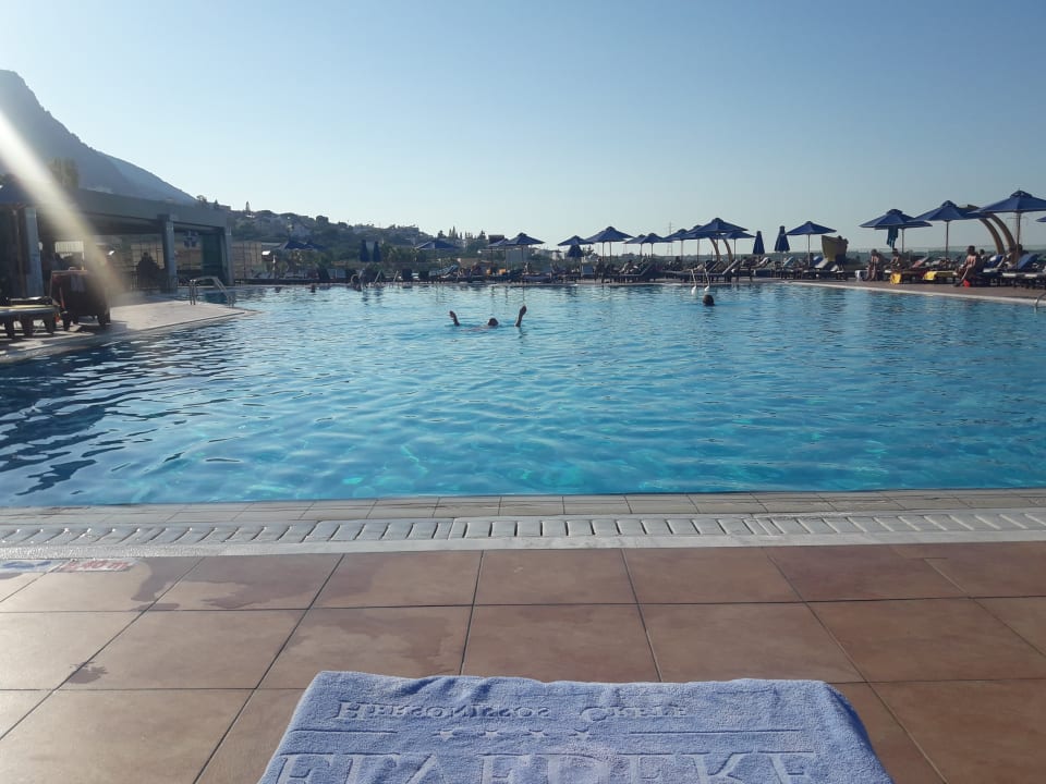 Pool Royal & Imperial Belvedere Resort