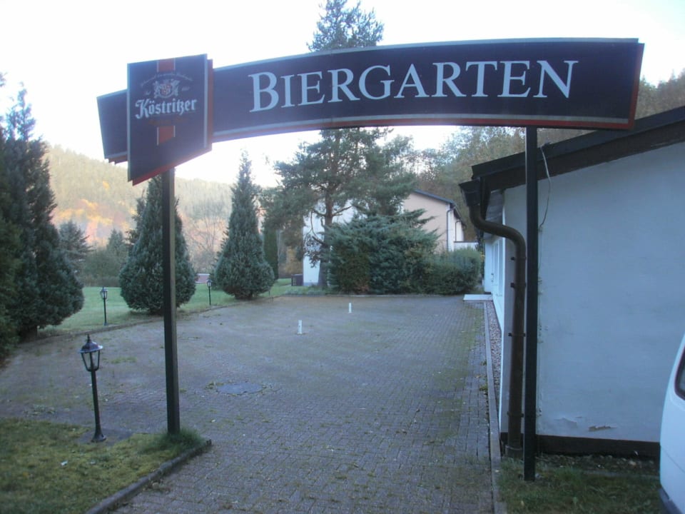Der Biergarten Berghotel Mellenbach