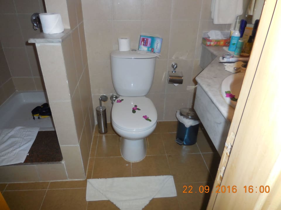 Badezimmer Beach Albatros Resort