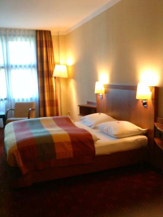 Geräumiges Zimmer Hotel NH Collection Heidelberg