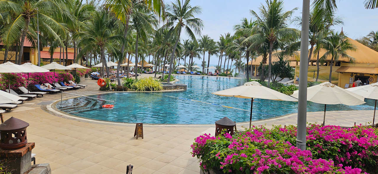 Pool Pandanus Resort