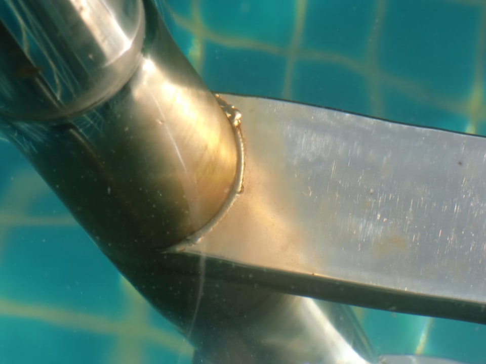 Schmieriger Belag Pool Gartenvilla Samui Resotel Beach Resort