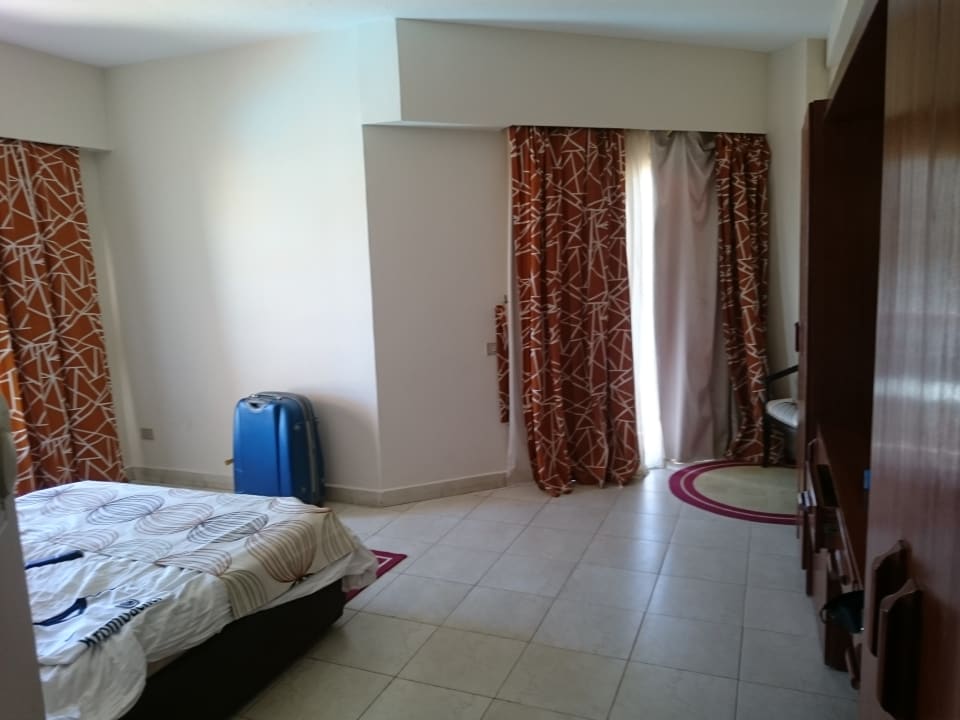 Zimmer Seagull Beach Resort