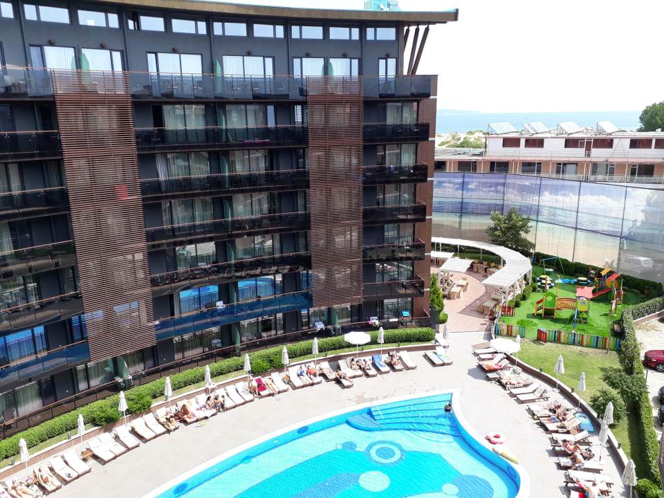 Pool Galeon Residence Spa