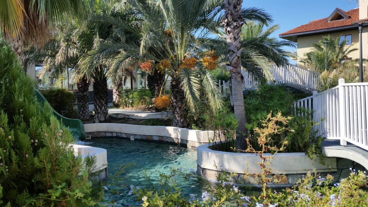 Wasserkanal vom Pool Club Grand Aqua