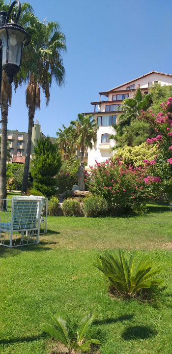 Garten Bella Resort & Spa