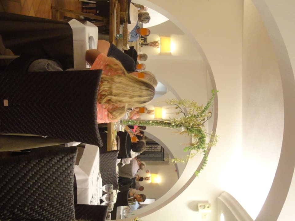 Das Restaurant am Abend Hotel Flamingo Resort