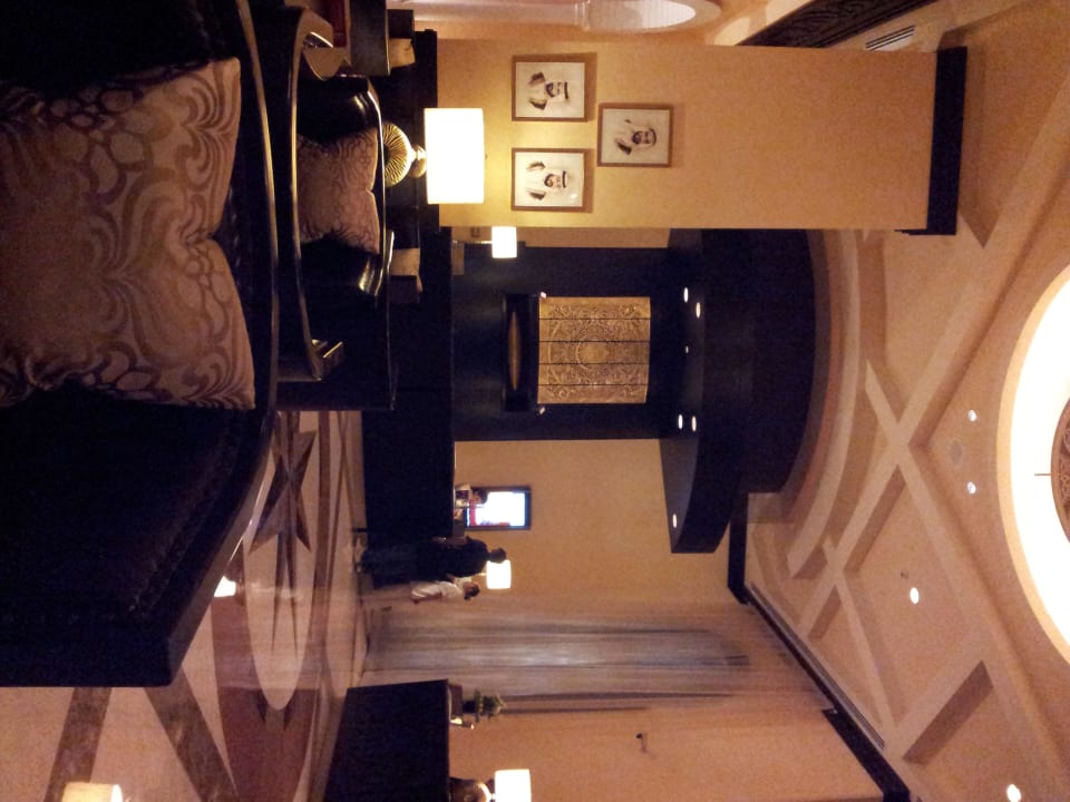 Rezeption Oaks Ibn Battuta Gate Dubai