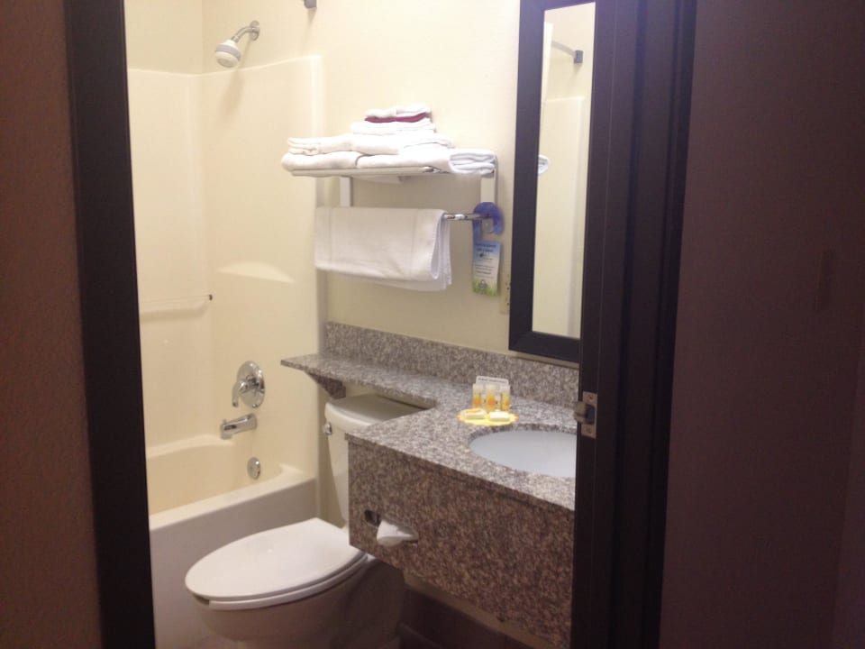 Days Inn Page  Days Inn & Suites by Wyndham Page Lake Powell