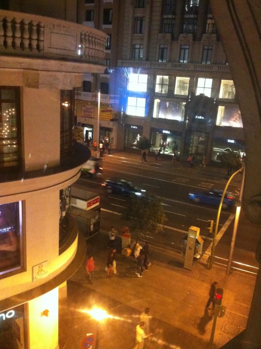 Blick auf die Grand Via Hotel Avenida Gran Via