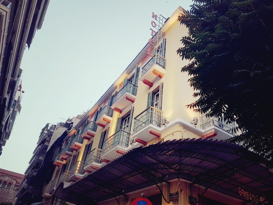 Außenansicht Hotel Orestias Kastorias