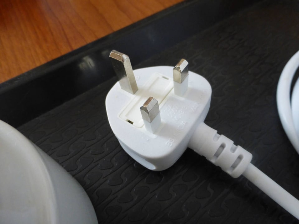 Adapter für Steckdosen nötig Hotel Pembridge Palace