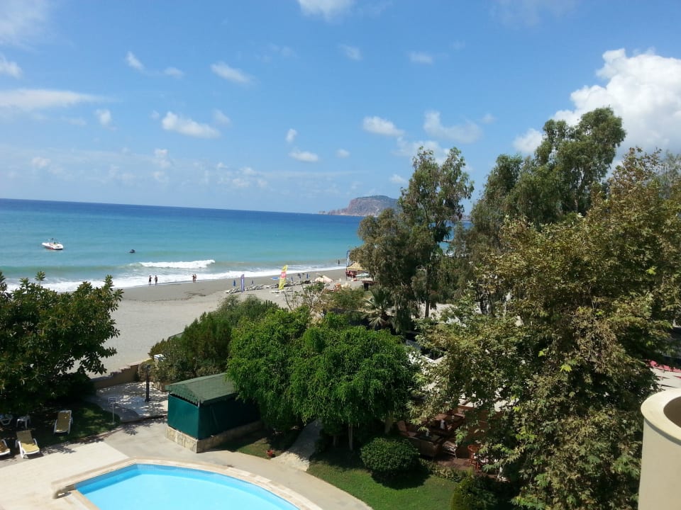 Morze Senza Sunset Beach Hotel