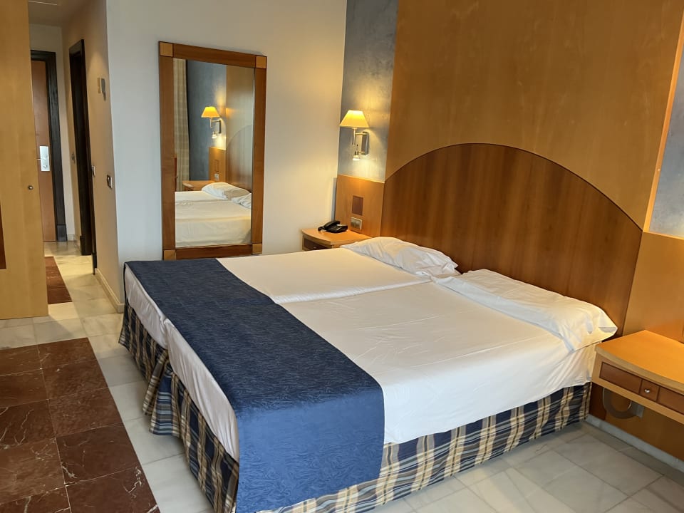 Zimmer R2 Pajara Beach