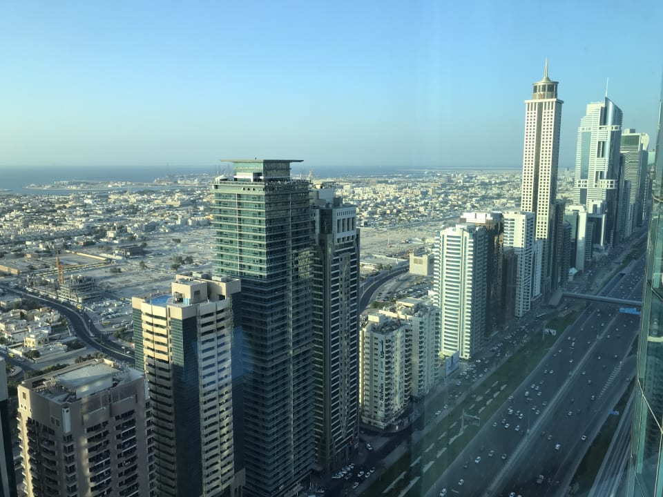 Ausblick Rose Rayhaan by Rotana