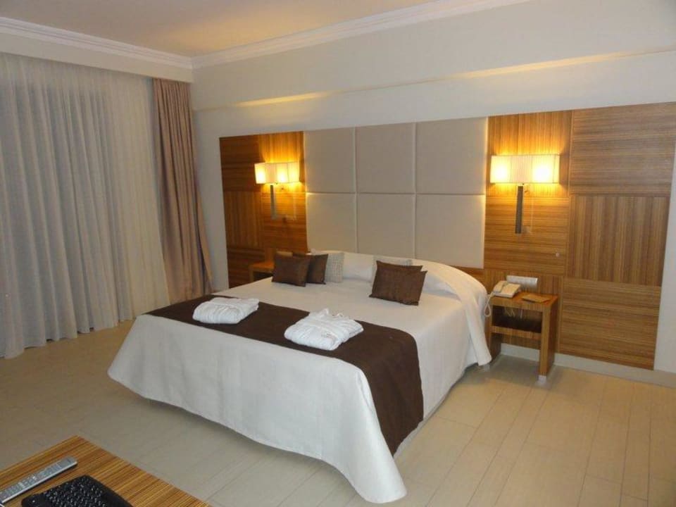 Zimmer Elysium Resort & Spa Hotel