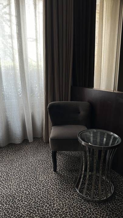 Zimmer B Montmartre Hotel