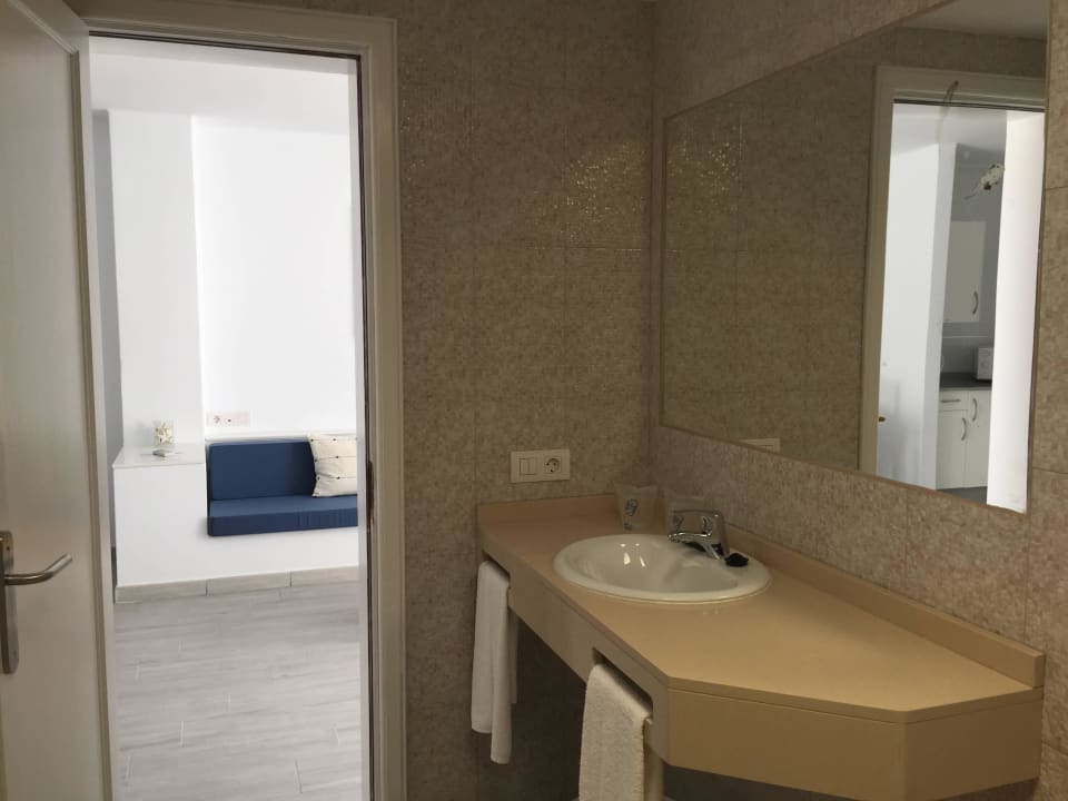 Baño Neptuno Suites - Adults only