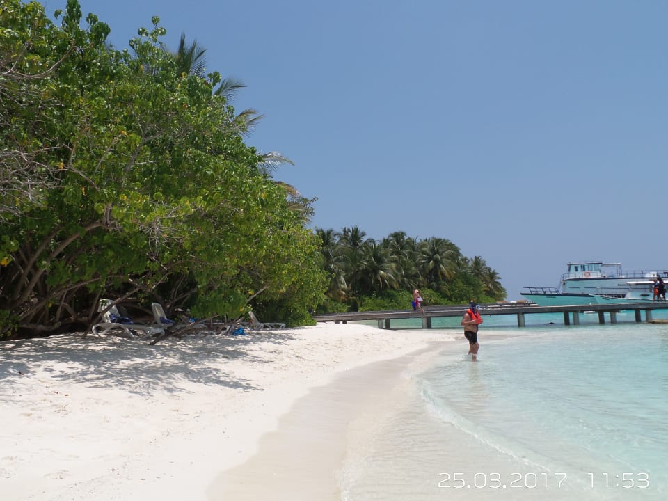 Strand Kuramathi Maldives