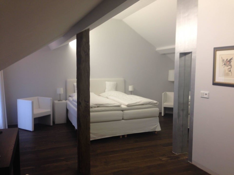 Zimmer im Dachgeschoss Gut Hohenholz