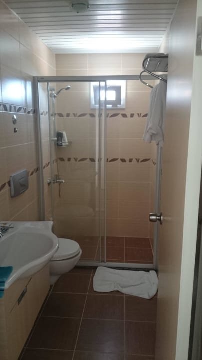Bad  Hawaii Suite Beach Hotel