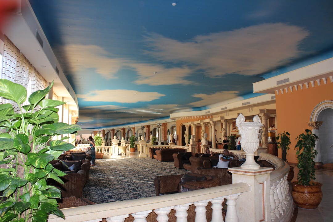 Lobby Bars Hotel Titanic Palace