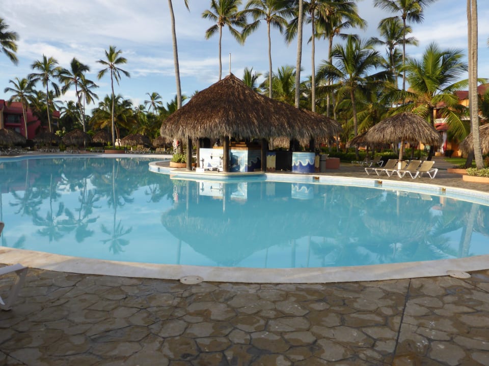 Mit Poolbar Punta Cana Princess All Suites Resort & Spa