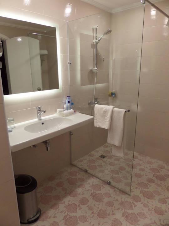Renovated bathroom Swisstouch Oriental Resort Marsa Alam