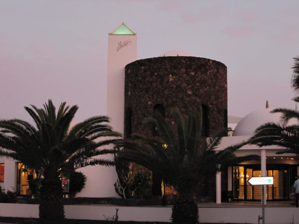 Außenansicht allsun App.-Hotel Albatros