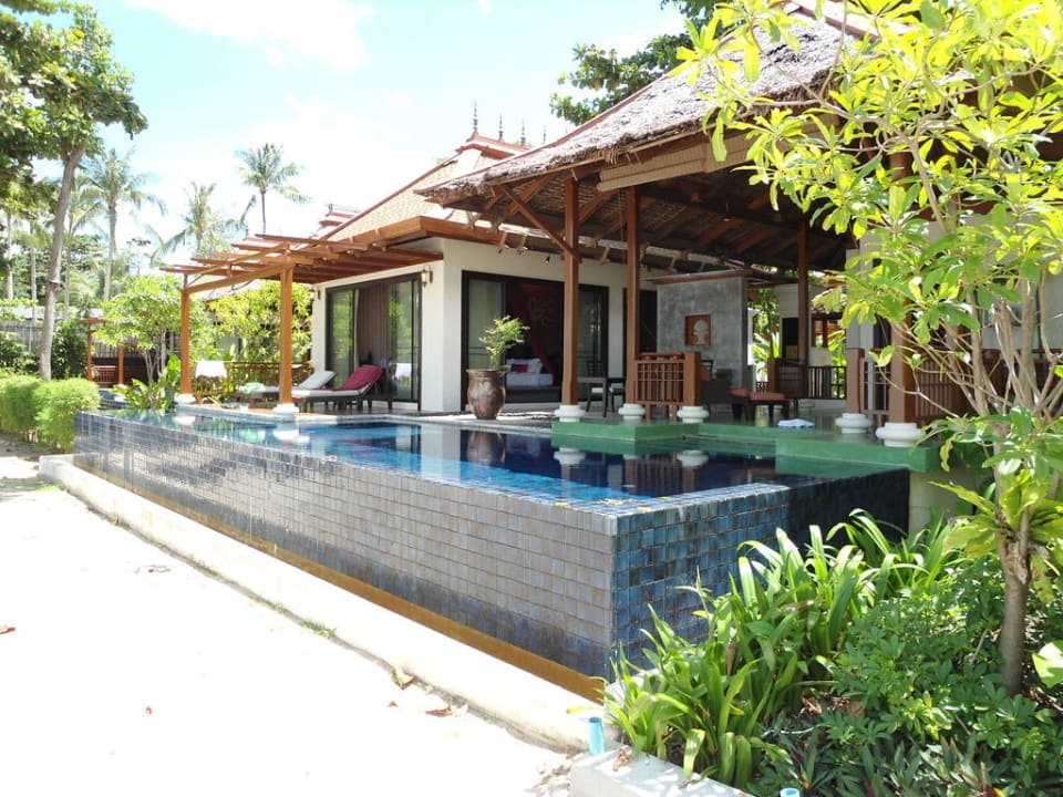 Aussenansicht der Villa The Briza Beach Resort Samui