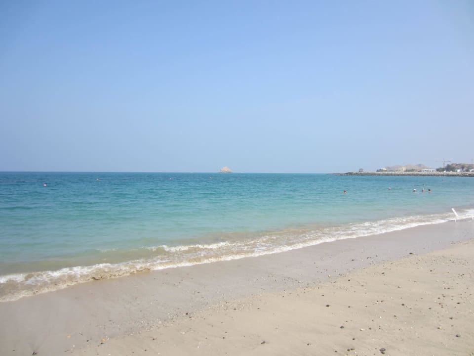 Strand im September Radisson Blu Resort Fujairah