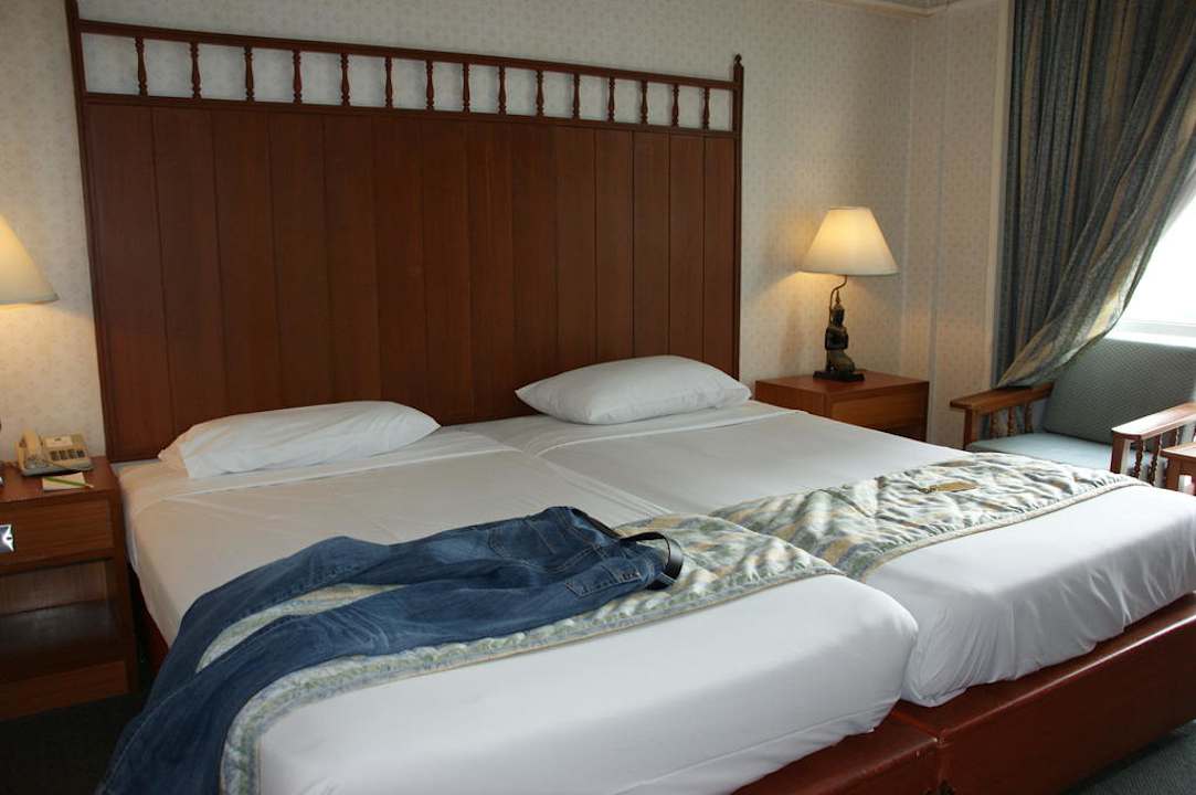 Widok na łoża Hotel Bangkok Palace