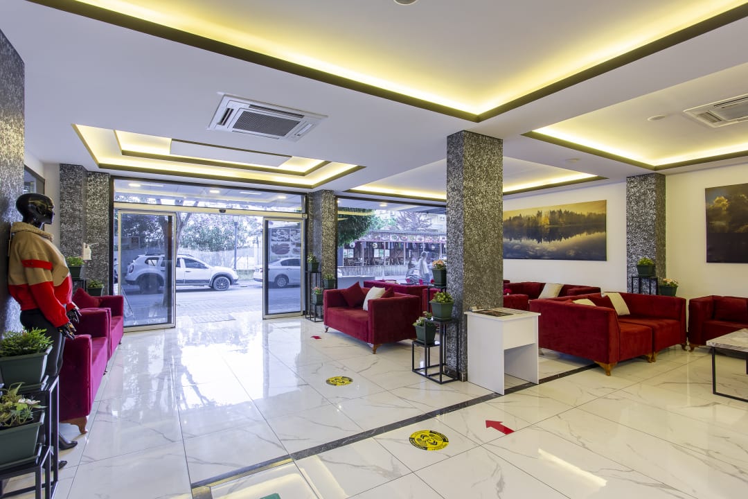 Lobby Hotel Aslan City Kleopatra