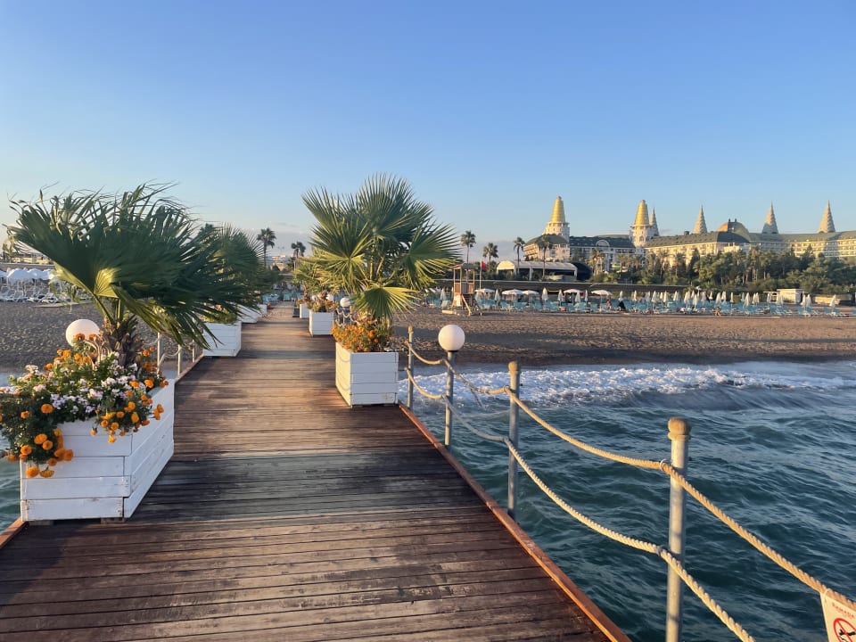 Strand Wyndham Garden Lara