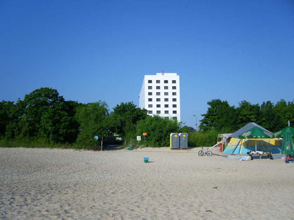 Entfernung zum Strand Hotel Novotel Marina