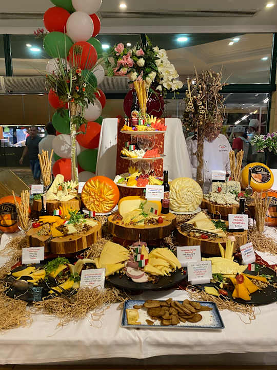 Gastro Delphin Deluxe Resort