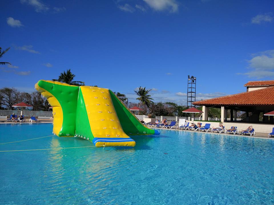 Pool Sirenis Tropical Varadero
