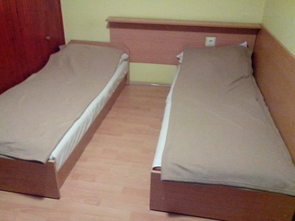 Кровати Hotel Jáde Panzió