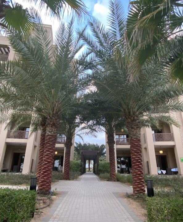 Gartenanlage DoubleTree by Hilton Resort & Spa Marjan Island