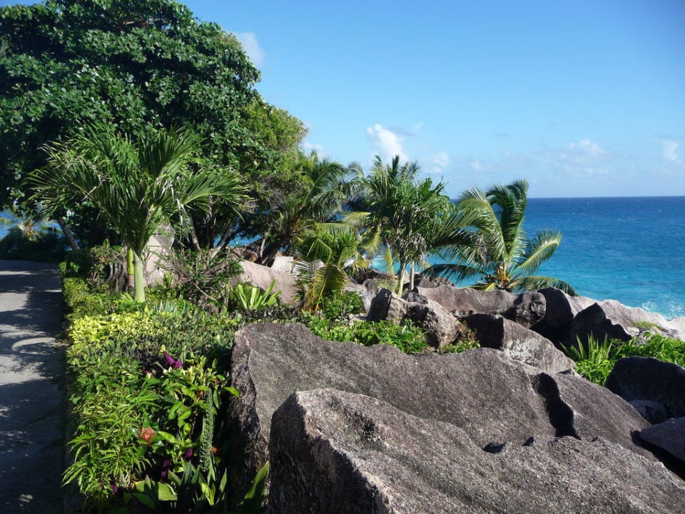 Ruheplatz vor dem Hotel Hotel L'Ocean