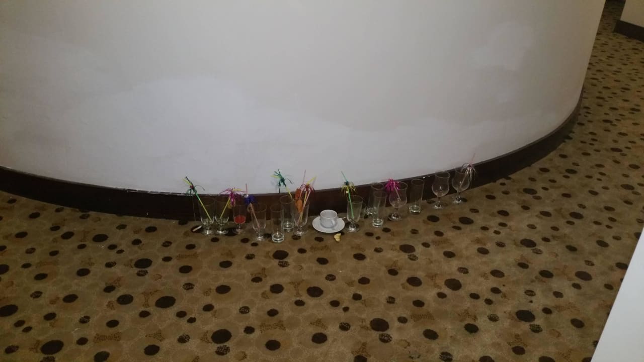 Ordnung Tag 1? Dream World Aqua Hotel