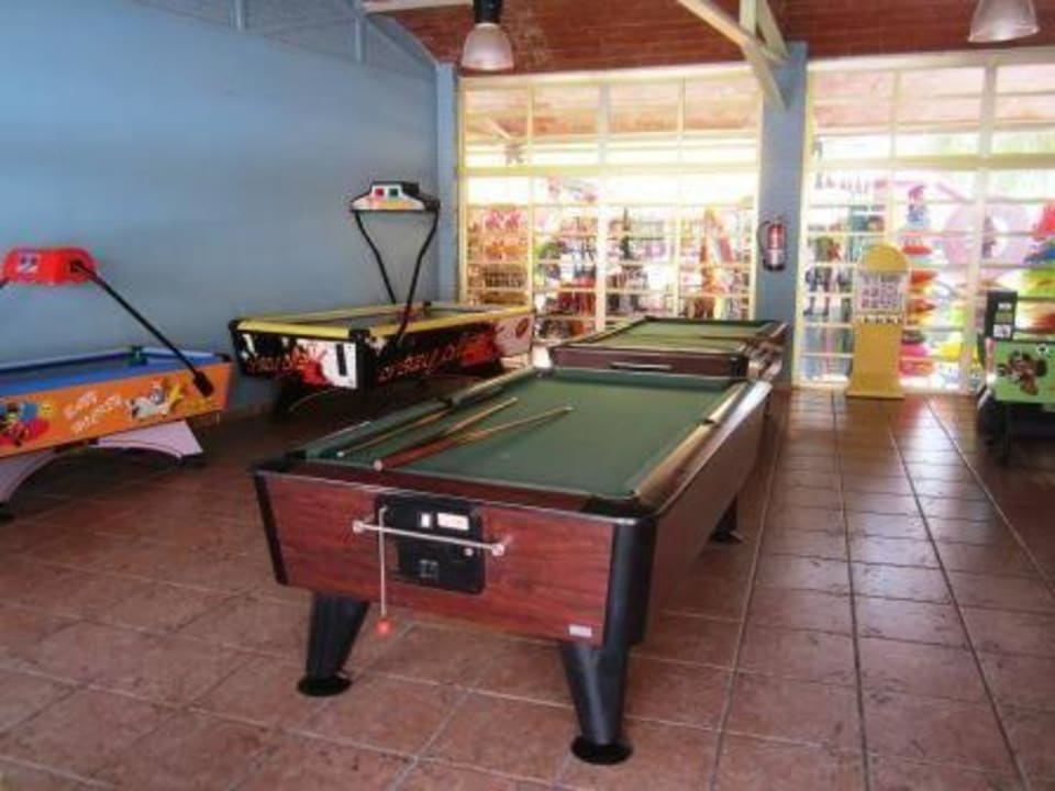 Игровая комната Voramar Hotel