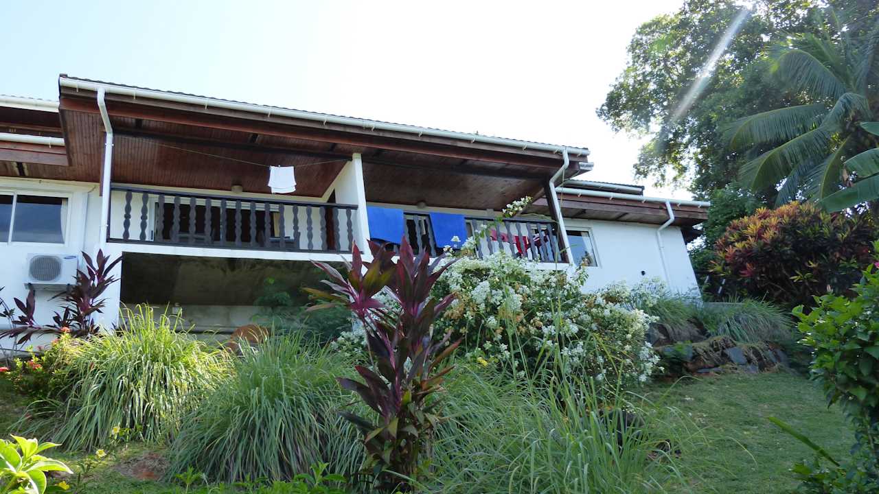 Blick auf unseren Balkon Chalets Côté Mer