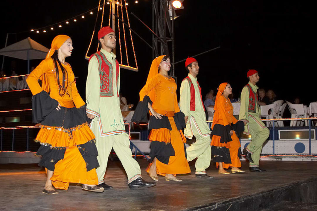 Animationsshow am Strand  Albatros Sharm Resort