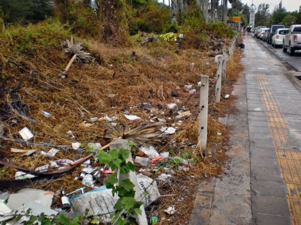 Nachbargrundstück Hotel Grand Sunset