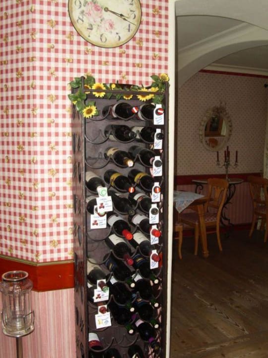 Weinregal Wellnesshotel Urihof