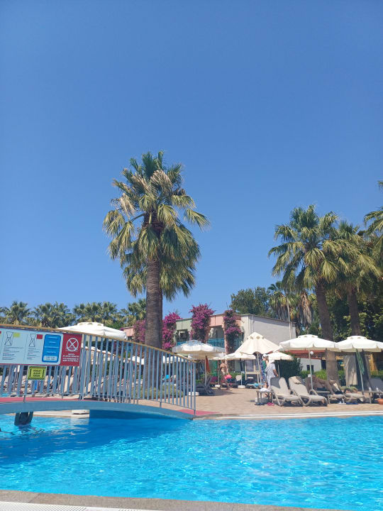 Pool VONRESORT Golden Beach